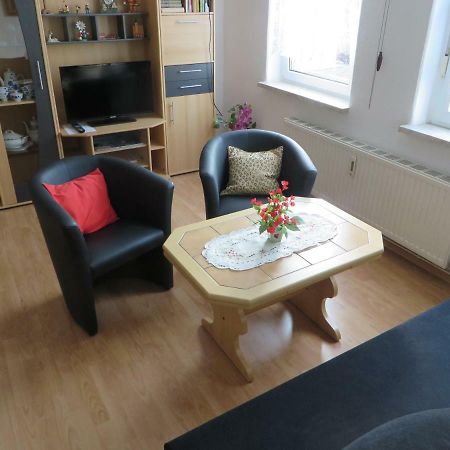 Ferienwohnung Zahn Oelsnitz  Zewnętrze zdjęcie