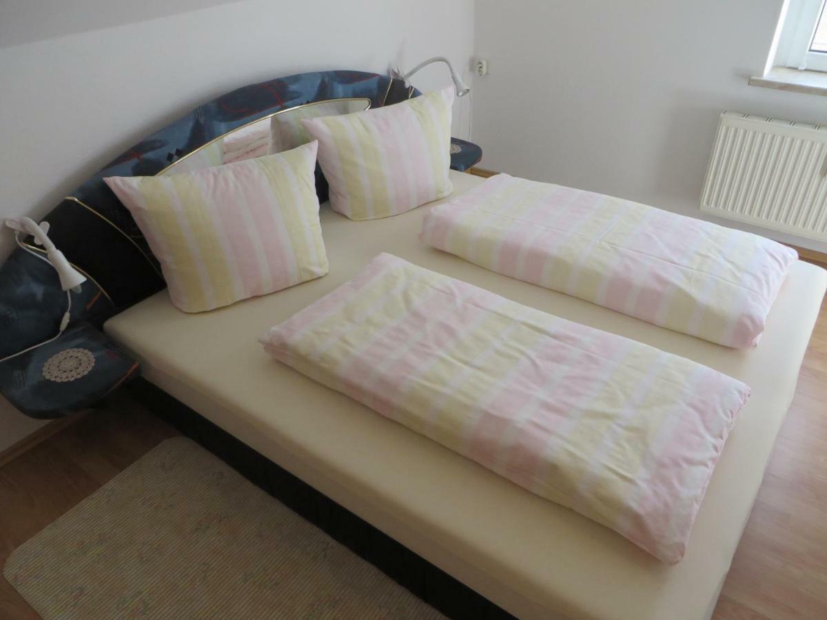 Ferienwohnung Zahn Oelsnitz  Zewnętrze zdjęcie